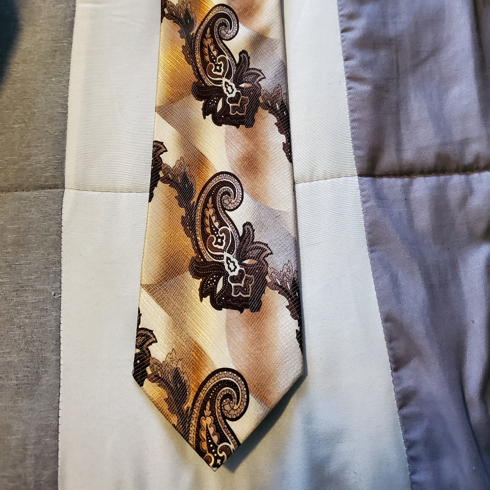 Necktie